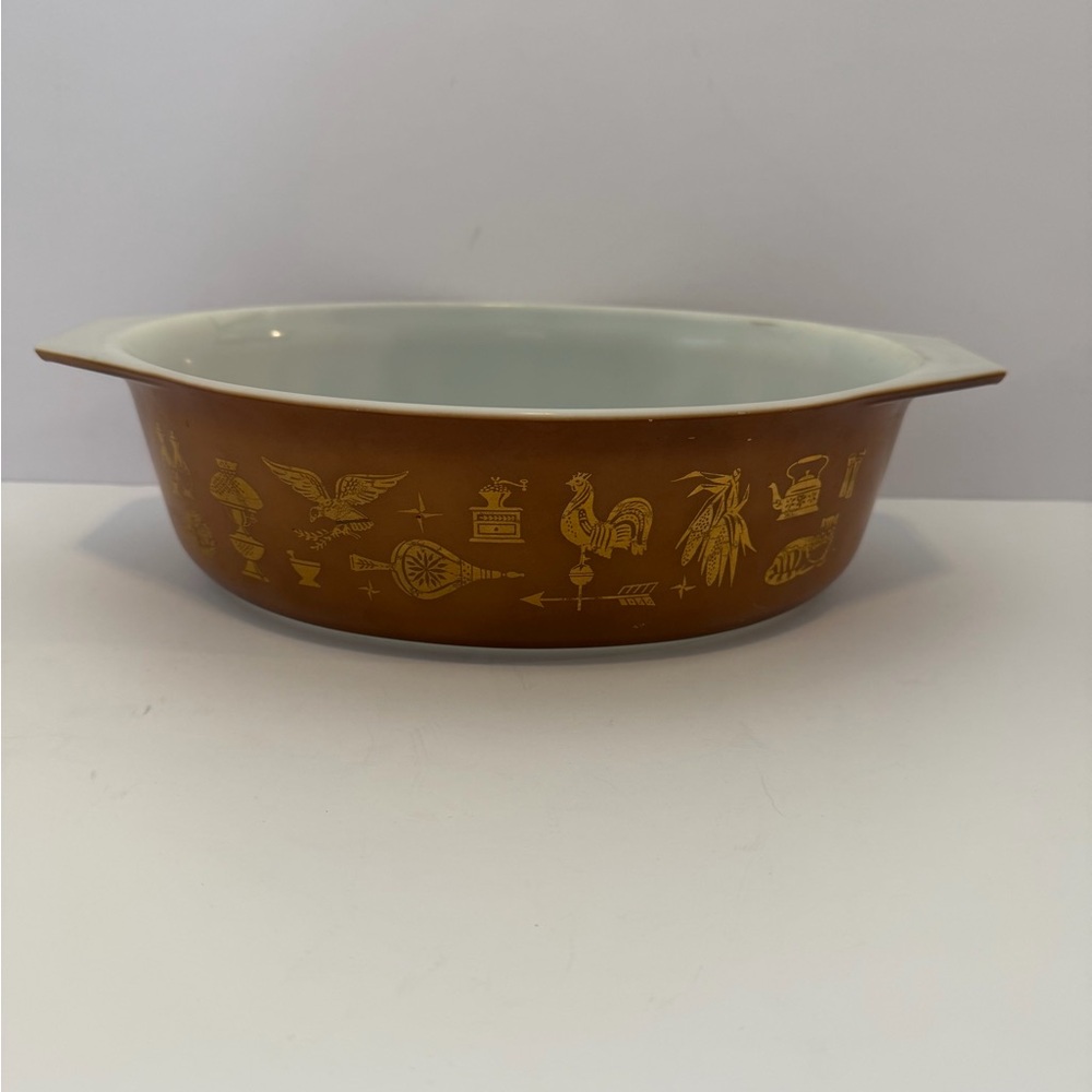 Vintage Pyrex Early America 2.5 Quart Bakeware Dish